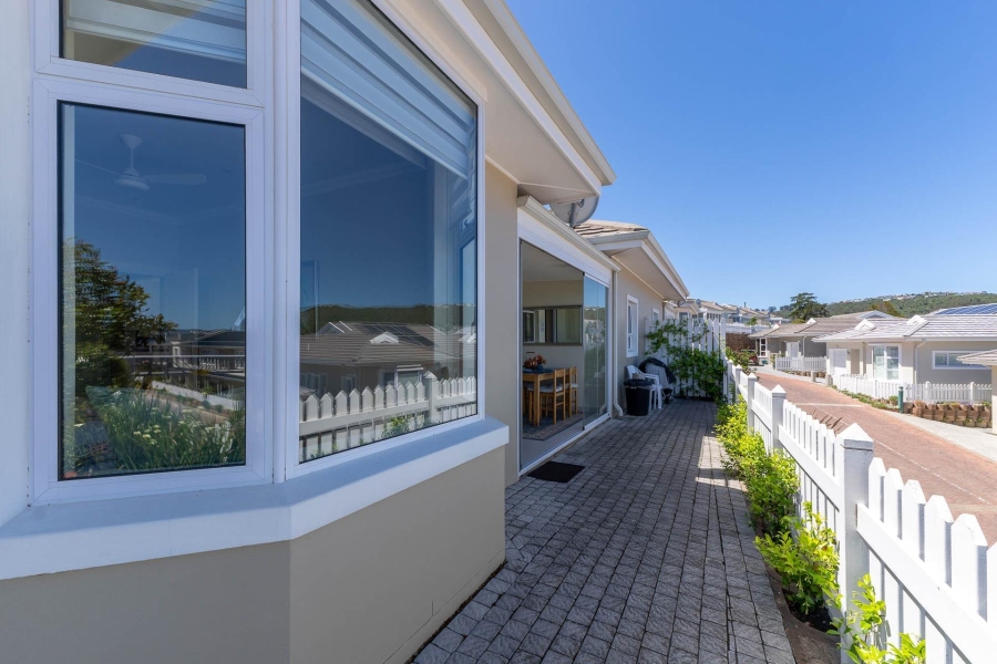 1 Bedroom Property for Sale in Hunters Estate Western Cape